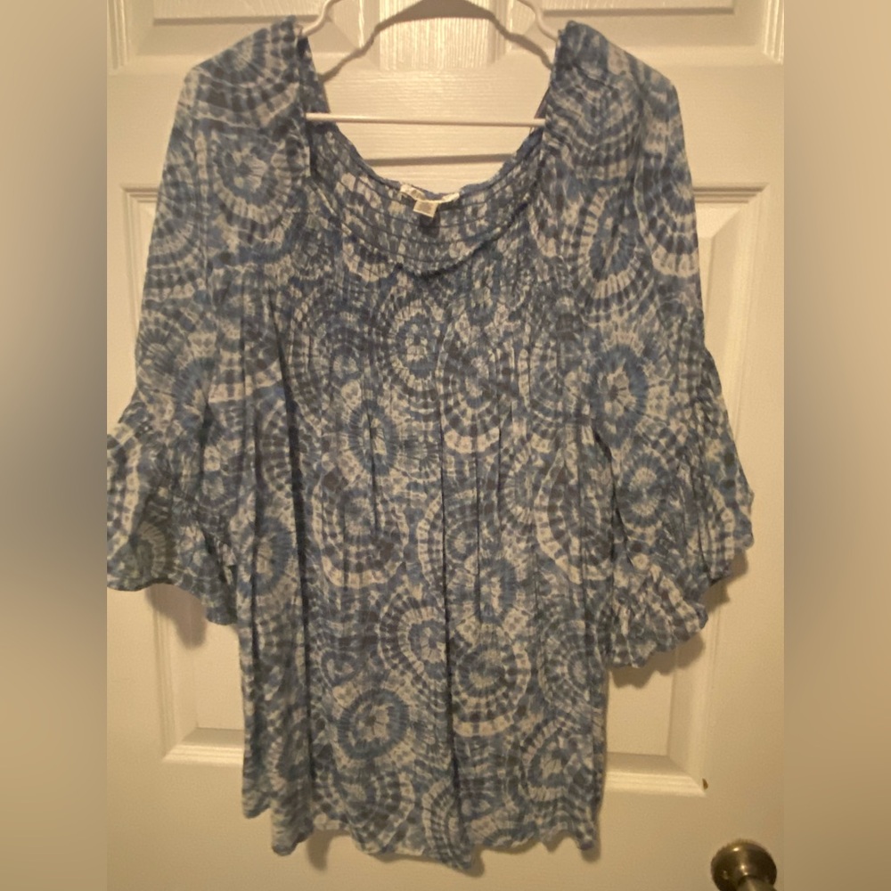 Spense Blue and White Swirl Blouse